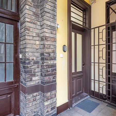 Apartamento Splendid Perfectly Located Flat With Sauna Budapest Exterior foto